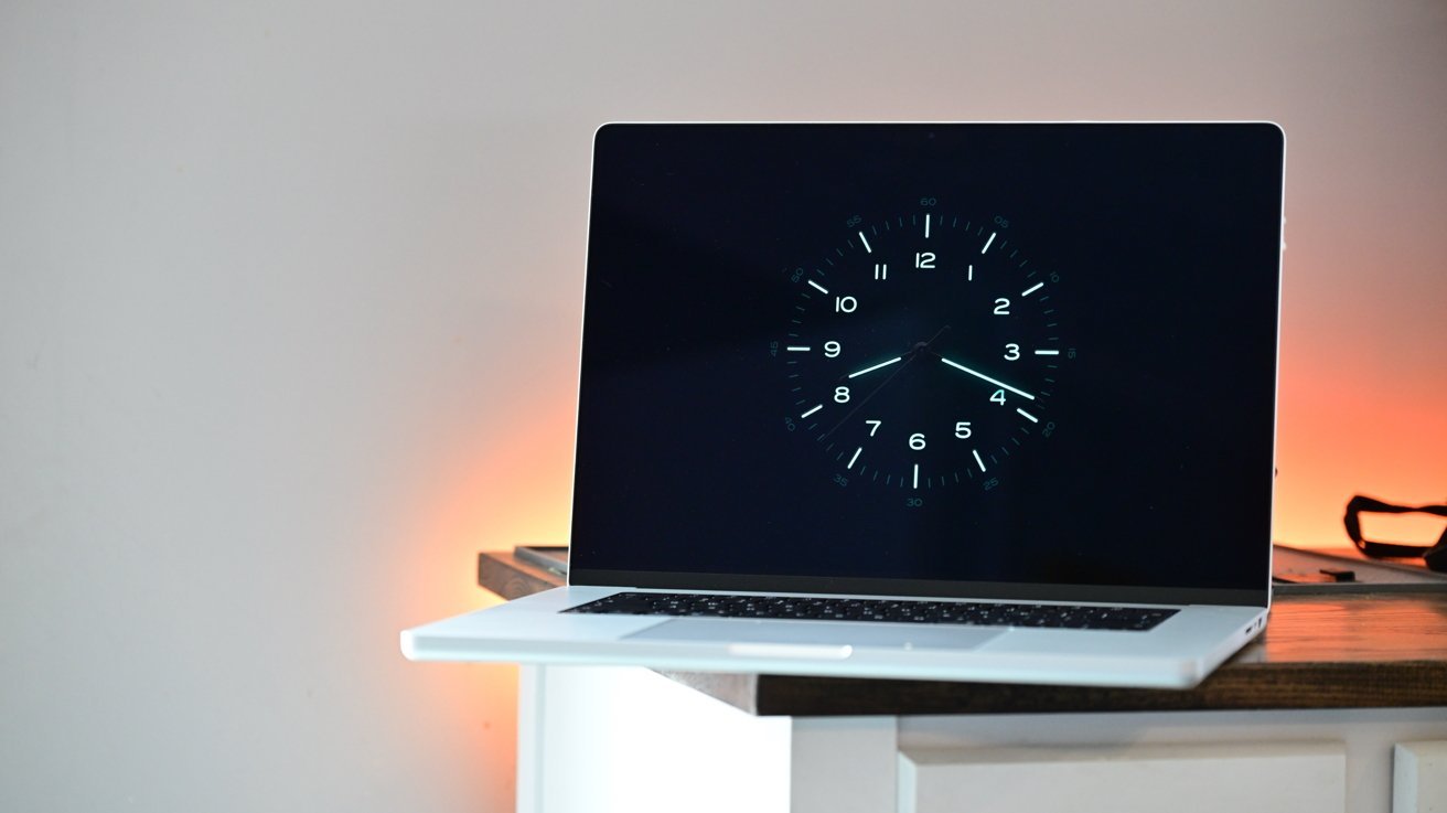 Touchscreen MacBook Pro Could Start at $2,899, Reports Say